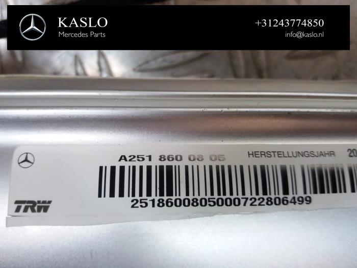 Höger airbag (instrumentbräda) från en Mercedes-Benz ML II (164/4JG) 3.0 ML-280 CDI 4-Matic V6 24V 2008