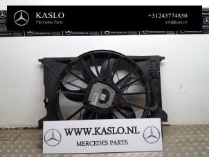 Gebruikte Fan Radiateur Mercedes CLS (C219) 350 CGI 3.5 V6 24V Prijs op aanvraag aangeboden door kaslo auto parts