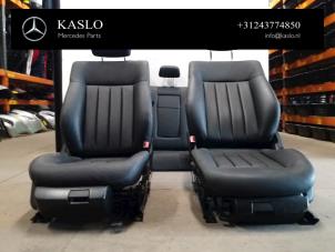 Begagnade Säten + baksäte (komplett) Mercedes E (W212) E-300 BlueTec Hybrid V6 24V Pris på förfrågan erbjuds av kaslo auto parts