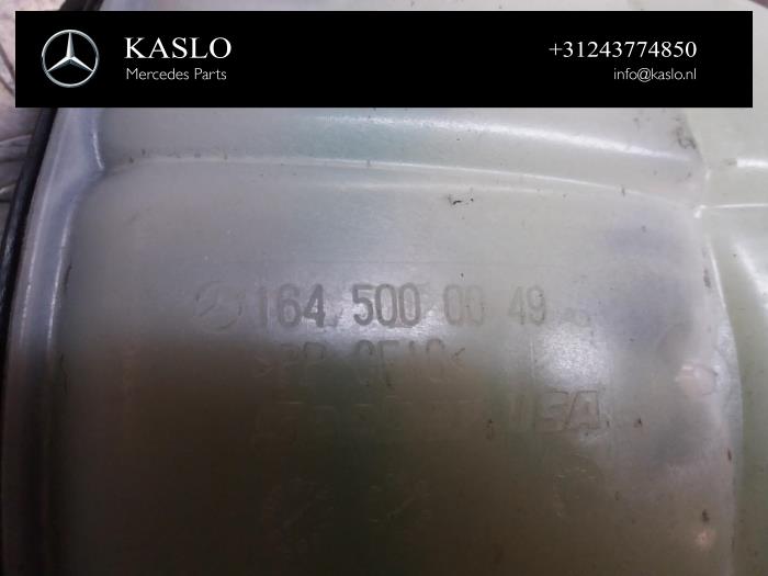 Expansionskärl från en Mercedes-Benz ML II (164/4JG) 3.0 ML-280 CDI 4-Matic V6 24V 2008
