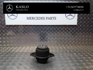 Begagnade Motorfäste Mercedes ML II (164/4JG) 3.0 ML-280 CDI 4-Matic V6 24V Pris € 25,00 Marginaltabell erbjuds av kaslo auto parts