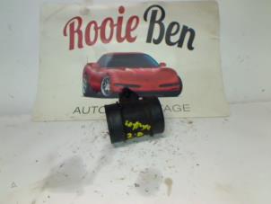 Gebruikte Luchthoeveelheidsmeter Chrysler Voyager/Grand Voyager (RG/RS) 2.8 CRD 16V Autom. Prijs € 60,00 Margeregeling aangeboden door Rooie Ben autodemontage