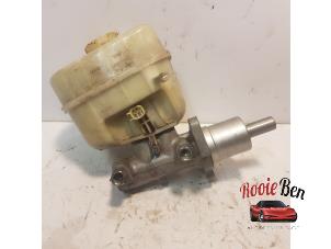 Gebruikte Hoofdremcilinder Ford Usa Mustang V Convertible 4.0 V6 Prijs € 50,00 Margeregeling aangeboden door Rooie Ben autodemontage