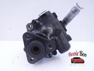 Begagnade Servostyrningspump Audi A8 (D3) 3.0 TDI V6 24V Quattro Pris € 75,00 Marginaltabell erbjuds av Rooie Ben autodemontage