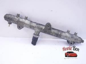 Gebruikte Injector brug Chrysler Voyager/Grand Voyager (RG/RS) 2.8 CRD 16V Autom. (Dodge Ram Van) Prijs € 35,00 Margeregeling aangeboden door Rooie Ben autodemontage