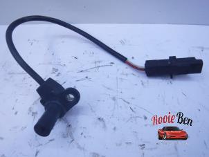 Begagnade Vevaxelsensor Renault Espace (JK) 2.0 16V Turbo Kat. Pris € 20,00 Marginaltabell erbjuds av Rooie Ben autodemontage