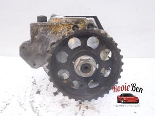 Gebruikte Dieselpomp Volkswagen Crafter 2.5 TDI 30/32/35/46/50 Prijs € 200,00 Margeregeling aangeboden door Rooie Ben autodemontage