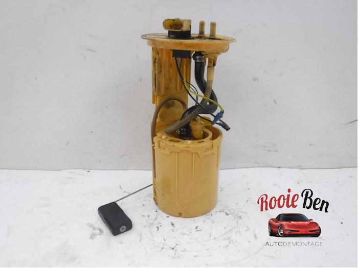 Dieselpomp van een Volkswagen Crafter 2.5 TDI 30/32/35/46/50 2007