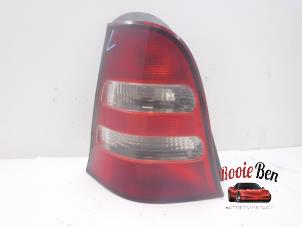 Używane Tylne swiatlo pozycyjne lewe Mercedes A (W168) 1.4 A-140 Cena € 15,00 Procedura marży oferowane przez Rooie Ben autodemontage