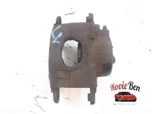 Begagnade Främre bromsok, vänster Cadillac Seville (K-body) 5.7 EFI Pris € 20,00 Marginaltabell erbjuds av Rooie Ben autodemontage