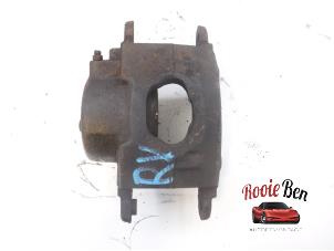 Begagnade Främre bromsok, höger Cadillac Seville (K-body) 5.7 EFI Pris € 20,00 Marginaltabell erbjuds av Rooie Ben autodemontage