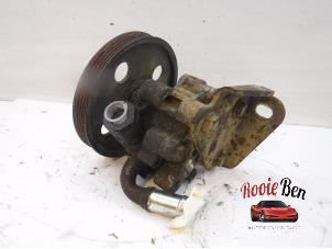 Gebruikte Stuurpomp Chrysler Voyager/Grand Voyager (RG/RS) 2.8 CRD 16V Autom. Prijs € 40,00 Margeregeling aangeboden door Rooie Ben autodemontage