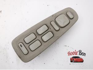 Begagnade Flerfunktionsbrytare, fönster Cadillac Seville (K-body) 4.6 STS/North Star V8 32V Pris € 10,00 Marginaltabell erbjuds av Rooie Ben autodemontage