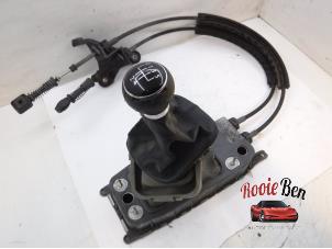 Gebruikte Schakelkabel Versnellingsbak Volkswagen Golf VI (5K1) 1.4 16V Prijs € 150,00 Margeregeling aangeboden door Rooie Ben autodemontage