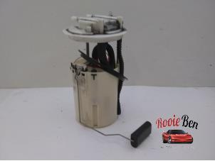 Gebruikte Dieselpomp Fiat Fiorino (225) 1.3 JTD 16V Multijet Prijs op aanvraag aangeboden door Rooie Ben autodemontage