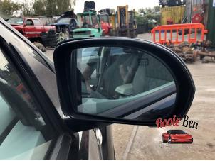 Begagnade Skärmspegel, höger Dodge Caliber 1.8 16V Pris € 50,00 Marginaltabell erbjuds av Rooie Ben autodemontage