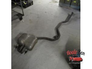 Begagnade Ljuddämpare, bak Saab 9-3 Sport Estate (YS3F) 1.9 TTiD 16V 130 Pris € 50,00 Marginaltabell erbjuds av Rooie Ben autodemontage