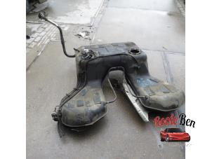 Begagnade Tank Audi A8 (D3) 3.0 TDI V6 24V Quattro Pris € 50,00 Marginaltabell erbjuds av Rooie Ben autodemontage