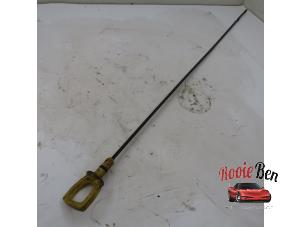 Gebruikte Peilstok Olie Mazda CX-5 II (KF) 2.2 SkyActiv-D 150 16V 4WD Prijs € 10,00 Margeregeling aangeboden door Rooie Ben autodemontage