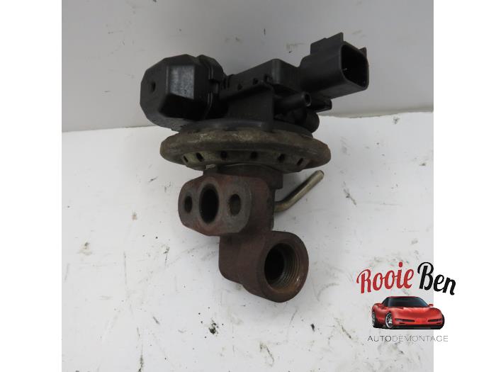 EGR Klep van een Ford (USA) Mustang V Convertible 4.0 V6 2006