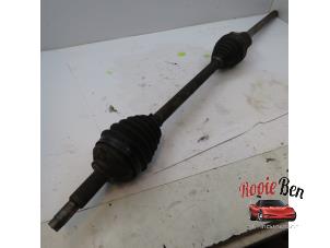 Begagnade Drivaxel, höger fram Chrysler Pacifica 3.5 V6 24V Pris € 100,00 Marginaltabell erbjuds av Rooie Ben autodemontage