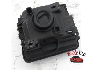 Begagnade Tändningslås Mercedes C (C205) C-63 S AMG 4.0 V8 Biturbo Pris på förfrågan erbjuds av Rooie Ben autodemontage