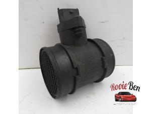 Gebruikte Luchtmassameter Chrysler Voyager/Grand Voyager (RG/RS) 2.8 CRD 16V Autom. Prijs € 10,00 Margeregeling aangeboden door Rooie Ben autodemontage