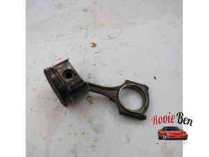 Begagnade Kolv Chrysler Pacifica 3.5 V6 24V AWD Pris € 50,00 Marginaltabell erbjuds av Rooie Ben autodemontage