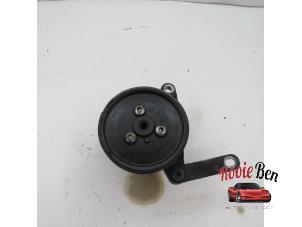 Begagnade Servostyrningspump BMW Mini One/Cooper (R50) 1.4 D One Pris € 50,00 Marginaltabell erbjuds av Rooie Ben autodemontage