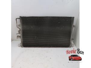 Begagnade Kondensor, luftkonditionering Chevrolet Equinox 3.4 V6 Pris på förfrågan erbjuds av Rooie Ben autodemontage