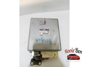 Begagnade Dator, servostyrning Toyota Prius (ZVW3) 1.8 16V Pris på förfrågan erbjuds av Rooie Ben autodemontage