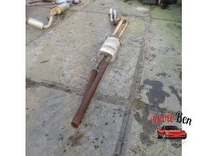 Begagnade Avgassystem (komplett) Dodge Ram 3500 Standard Cab (DR/DH/D1/DC/DM) 8.3 1500 SRT-10 Crew Cab Pris på förfrågan erbjuds av Rooie Ben autodemontage