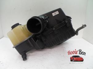 Gebruikte Luchtfilterhuis Ford Usa F-150 Standard Cab 5.0 Extended Cab Prijs op aanvraag aangeboden door Rooie Ben autodemontage