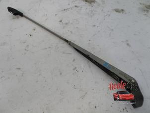 Gebruikte Ruitenwisserarm voor Chevrolet Blazer K5 Prijs op aanvraag aangeboden door Rooie Ben autodemontage