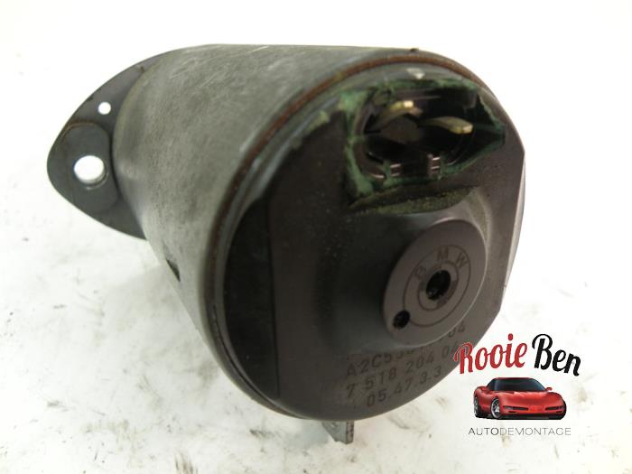 Nokkenas Verstelling van een BMW 3 serie (E90) 330i 24V 2006