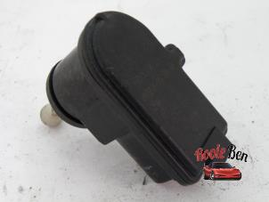 Begagnade Strålkastarmotor Ford Focus 3 Wagon 1.6 TDCi ECOnetic Pris på förfrågan erbjuds av Rooie Ben autodemontage