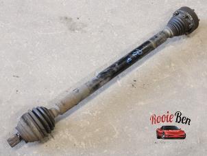 Gebruikte Aandrijfas rechts-voor Seat Leon (1P1) 1.6 Prijs € 30,00 Margeregeling aangeboden door Rooie Ben autodemontage