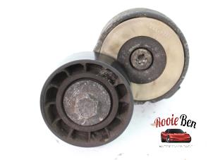 Gebruikte Spanrol Multiriem Fiat Grande Punto (199) 1.3 JTD Multijet 16V Van Prijs € 25,00 Margeregeling aangeboden door Rooie Ben autodemontage