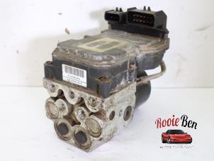 Gebruikte ABS Pomp Dodge Ram 1500 (DR/DH/D1/DC/DM) 5.7 V8 Hemi 1500 4x2 Prijs € 200,00 Margeregeling aangeboden door Rooie Ben autodemontage