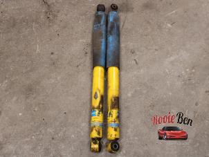 Begagnade Stötfångarset Dodge Ram 2500 (DR/DH/D1/DC/DM) 5.9 TDi V6 4x4 Pris på förfrågan erbjuds av Rooie Ben autodemontage