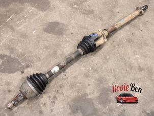 Gebruikte Aandrijfas rechts-voor Fiat Fiorino (225) 1.3 JTD 16V Multijet Prijs € 30,00 Margeregeling aangeboden door Rooie Ben autodemontage