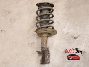 Begagnade Stötdämparstång, höger fram Cadillac Seville (K-body) 4.6 SLS/North Star V8 32V Pris € 50,00 Marginaltabell erbjuds av Rooie Ben autodemontage