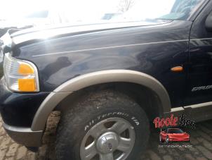 Używane Ekran lewy przód Ford Usa Explorer (U152) 4.0 V6 4x4 Cena na żądanie oferowane przez Rooie Ben autodemontage