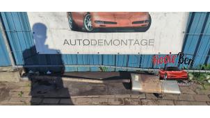 Begagnade Ljuddämpare, mitten + bak Mercedes A (W169) 1.5 A-150 Pris € 50,00 Marginaltabell erbjuds av Rooie Ben autodemontage