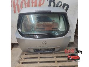 Begagnade Baklucka Renault Laguna III Estate (KT) 1.5 dCi 110 FAP Pris € 150,00 Marginaltabell erbjuds av Rooie Ben autodemontage