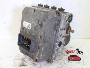 Begagnade ABS-pump Cadillac SRX 3.6 V6 24V AWD Pris € 150,00 Marginaltabell erbjuds av Rooie Ben autodemontage