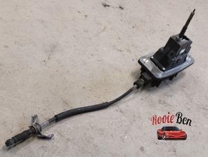 Begagnade Automatisk växelväljare Porsche Macan (95B) 3.0 S Diesel V6 24V Pris på förfrågan erbjuds av Rooie Ben autodemontage