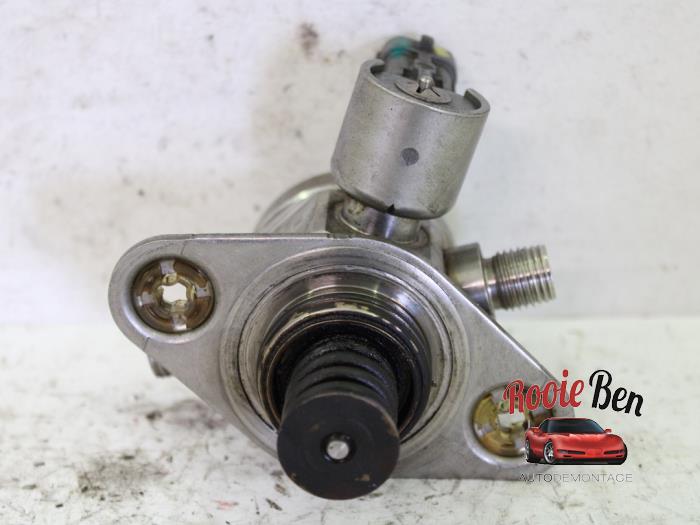 Brandstofpomp Mechanisch van een Opel Insignia Sports Tourer 2.0 Turbo 16V 4x4 Ecotec 2009