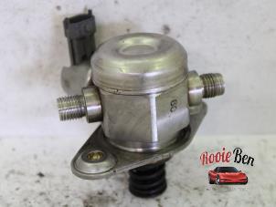 Gebruikte Brandstofpomp Mechanisch Opel Insignia Sports Tourer 2.0 Turbo 16V 4x4 Ecotec Prijs € 150,00 Margeregeling aangeboden door Rooie Ben autodemontage