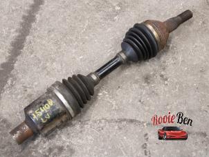 Begagnade Drivaxel, vänster fram Cadillac Seville (K-body) 4.6 SLS/North Star V8 32V Pris på förfrågan erbjuds av Rooie Ben autodemontage